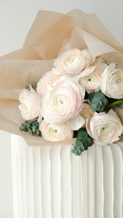 Hanoi Ranunculus En Masse - Image 2