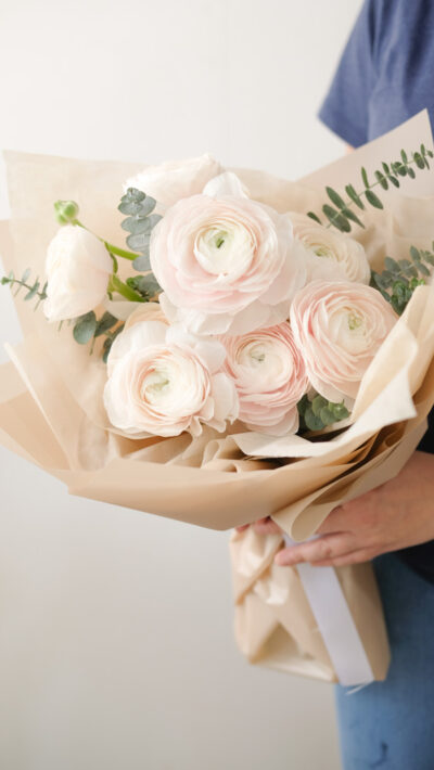Hanoi Ranunculus En Masse - Image 3