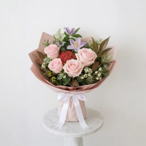 Pink Ohara rose with tulip - Aerin