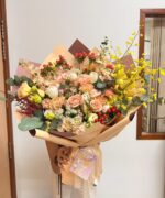 Cappuccino rose and White Tulip - Lola - Image 4