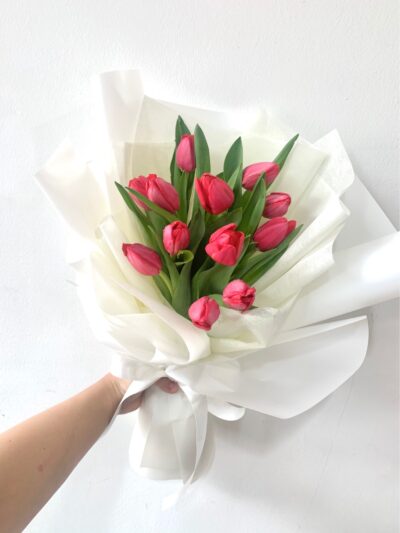 Classic Tulips En Masse