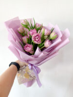 Classic Tulips En Masse - Image 2